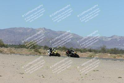 media/Oct-05-2025-CVMA (Sun) [[beeef4f201]]/Race 3-Amateur Supersport Middleweight/